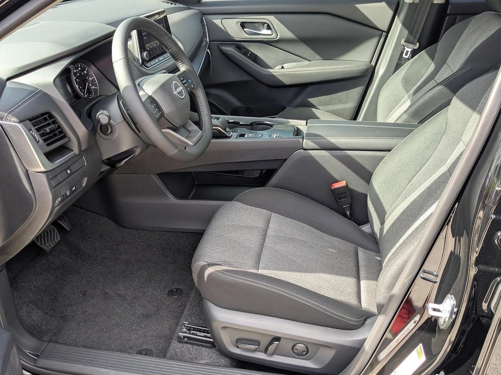 New 2026 Nissan Rogue SV SUV