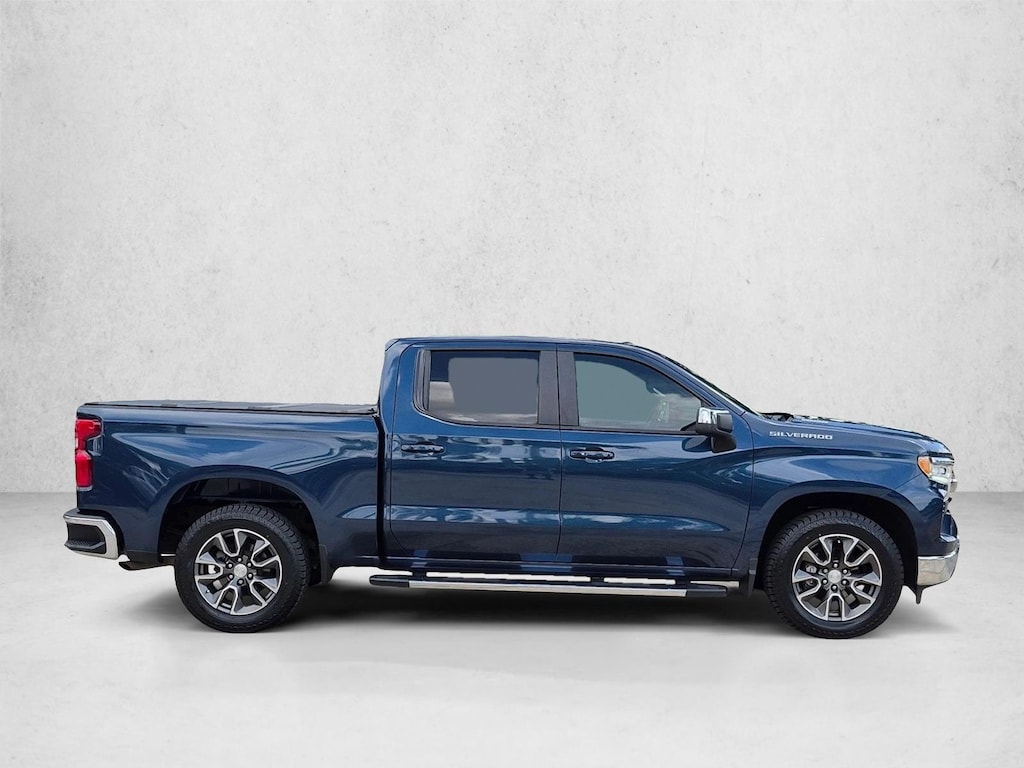 Used 2022 Chevrolet Silverado 1500 LT Truck Crew Cab