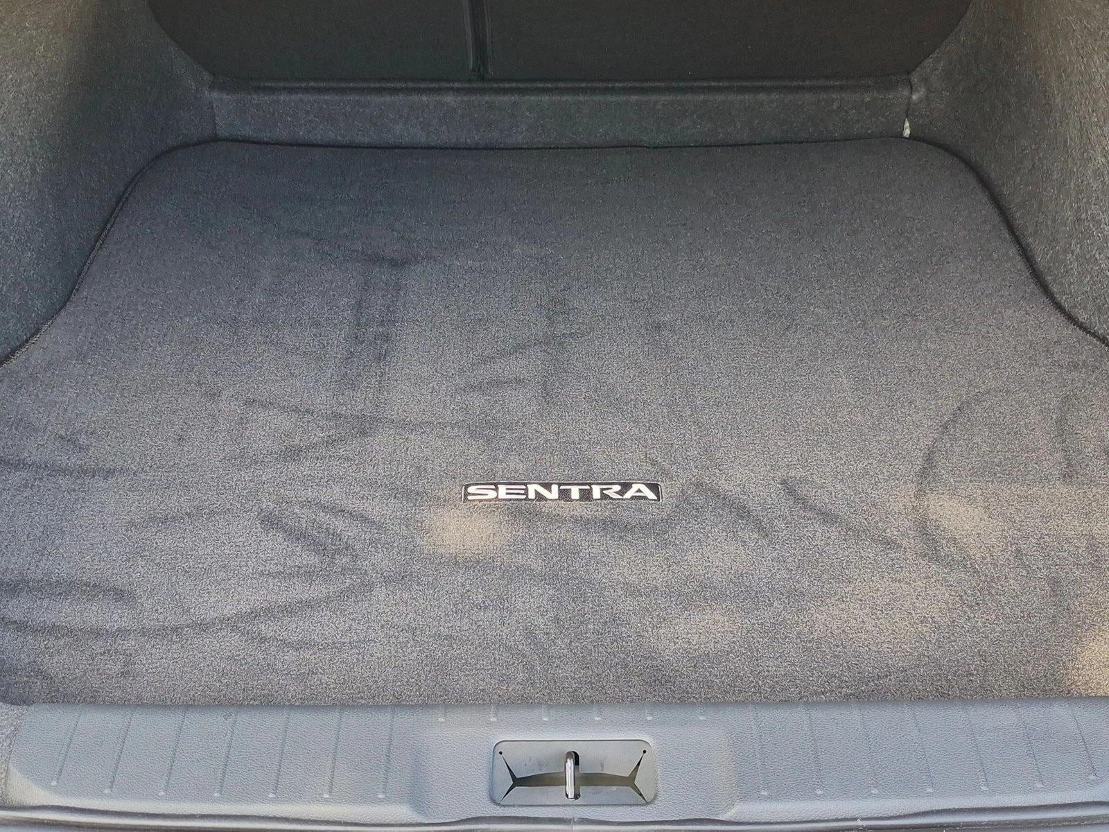 2025 Nissan Sentra SR - Photo 6