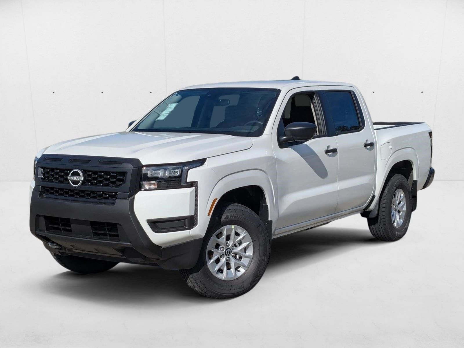 2026 Nissan Frontier S's photo