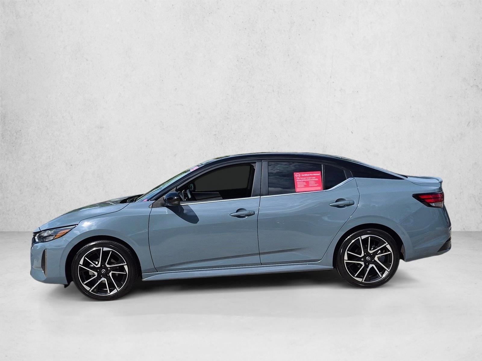 2025 Nissan Sentra SR - Photo 9