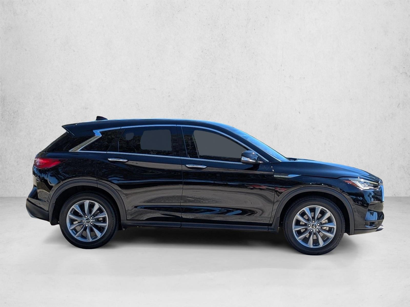 2022 Infiniti QX50 PURE photo 4