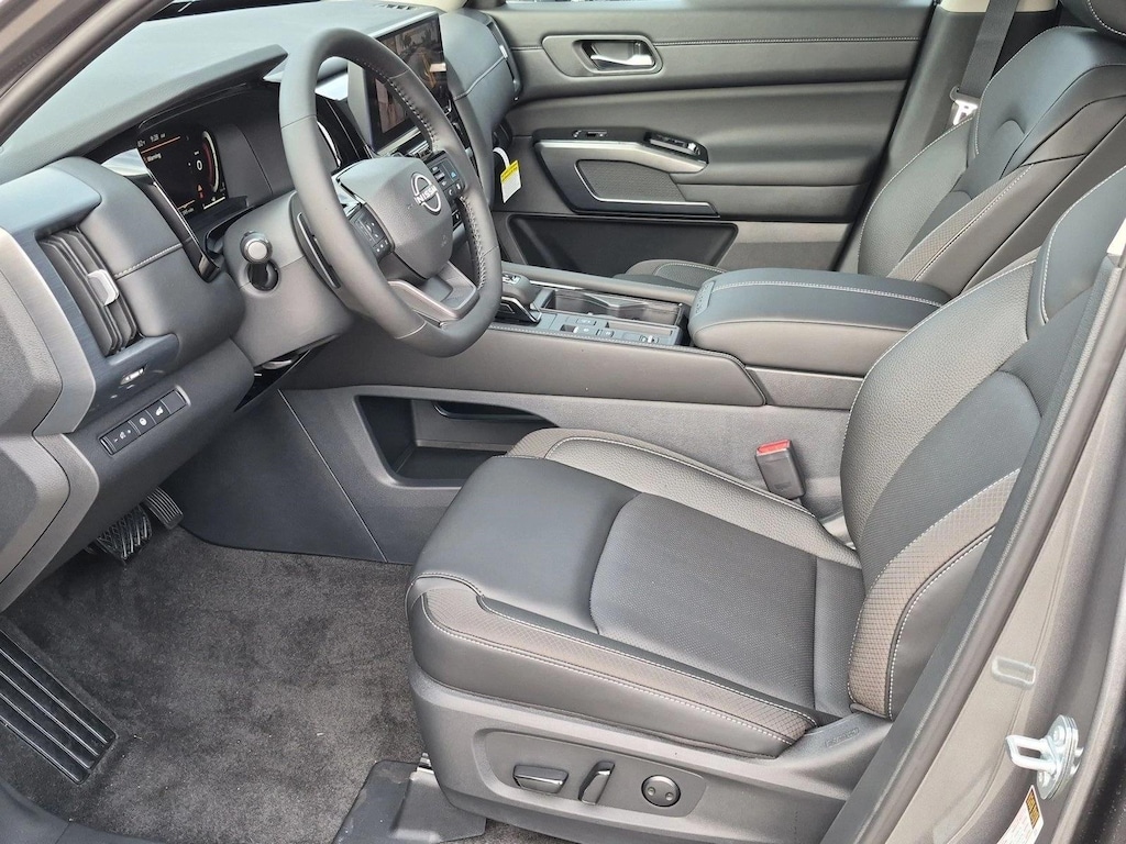 New 2026 Nissan Pathfinder SL SUV