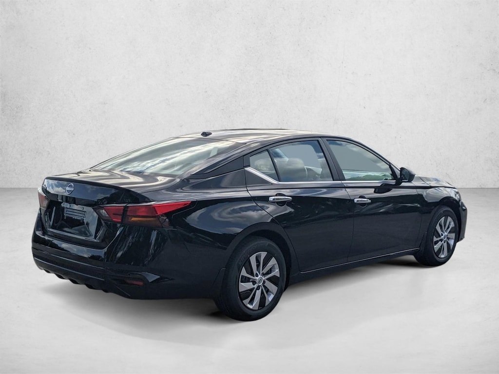 Certified 2025 Nissan Altima S Sedan