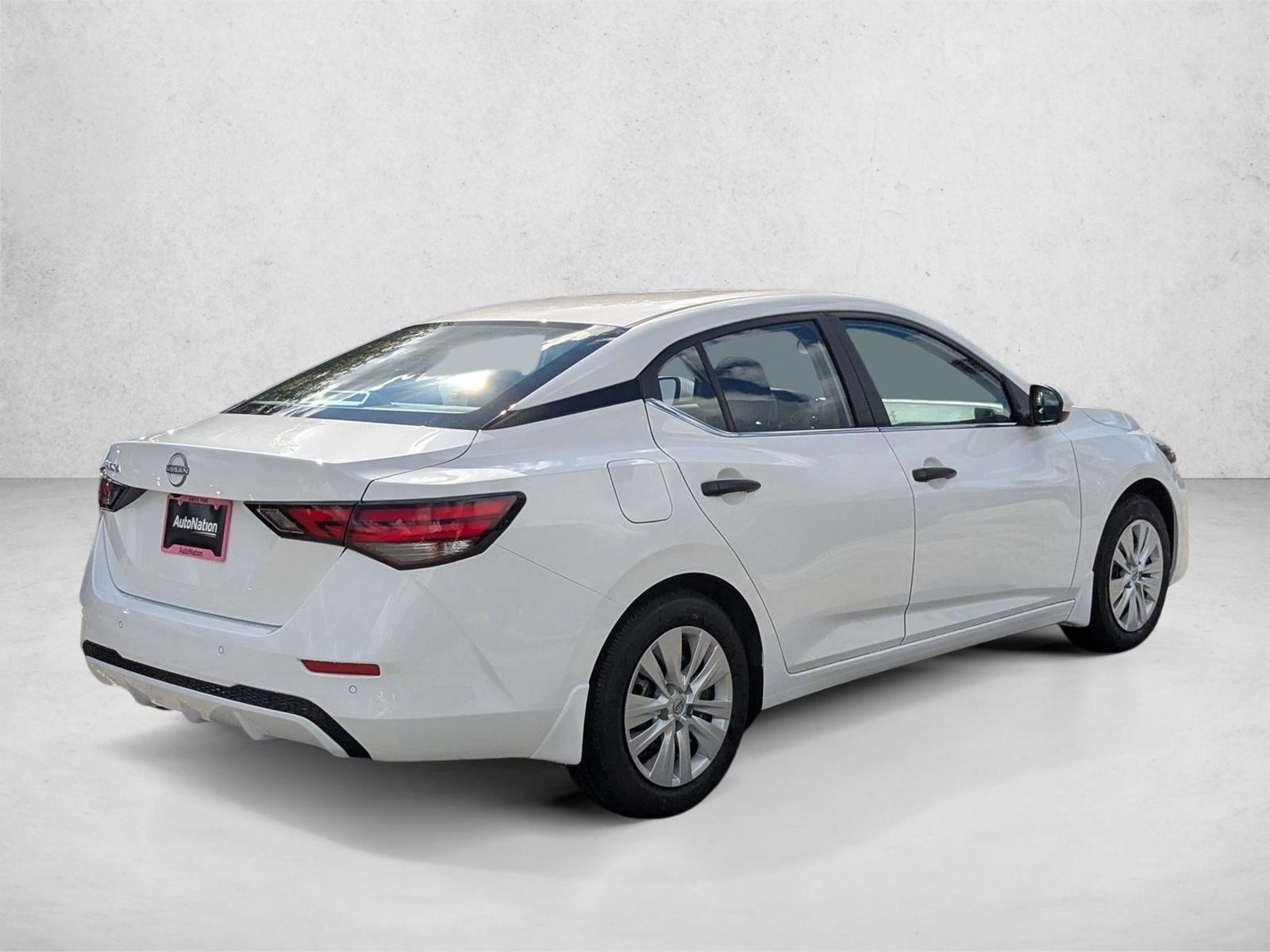 2025 Nissan Sentra S photo 2