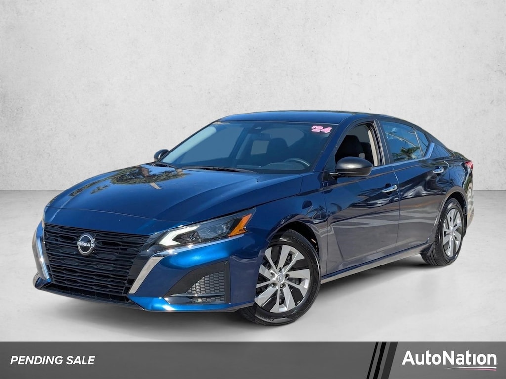 Used 2024 Nissan Altima 2.5 S Sedan