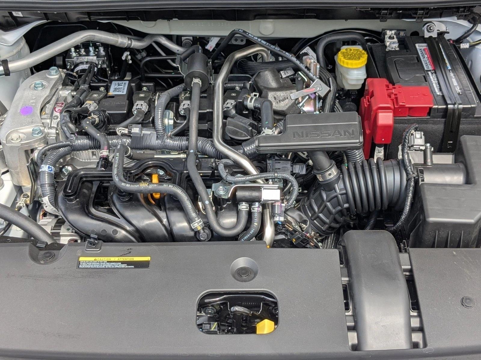 2025 Nissan Sentra SR - Photo 15