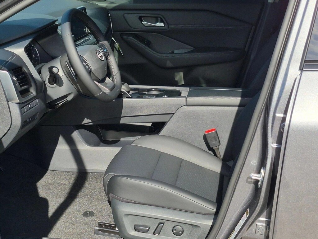 New 2026 Nissan Rogue Dark Armor SUV