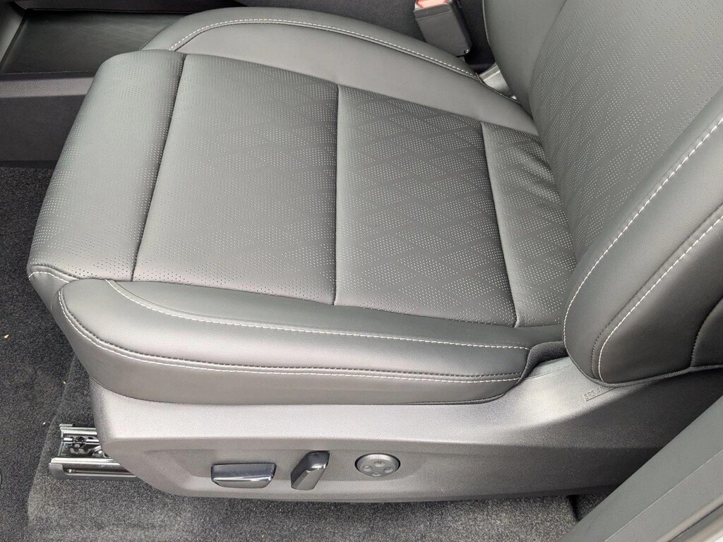 New 2026 Nissan Murano Platinum SUV