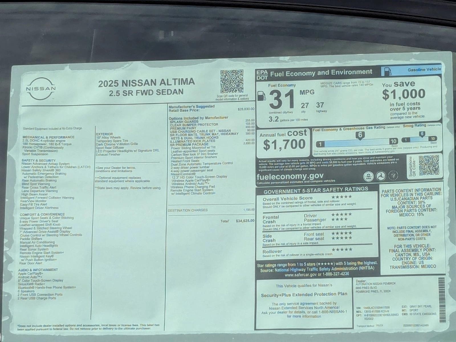 2025 Nissan Altima SR photo 4