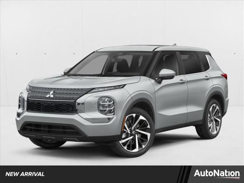 Used 2024 Mitsubishi Outlander ES SUV