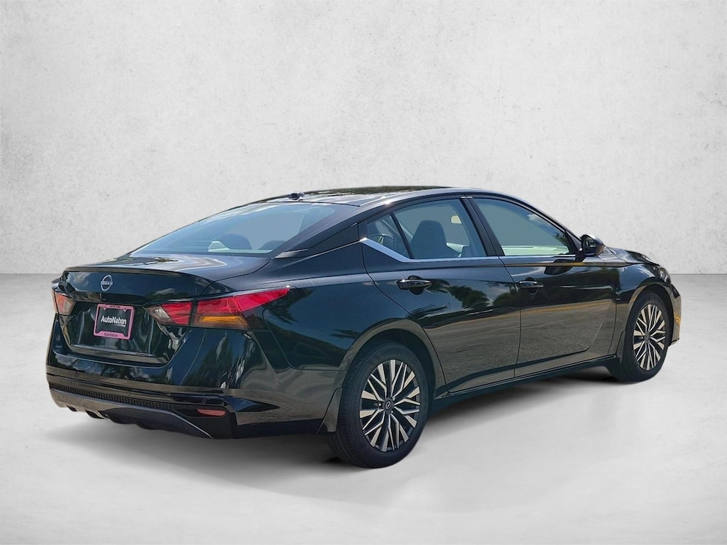New 2026 Nissan Altima SV Sedan
