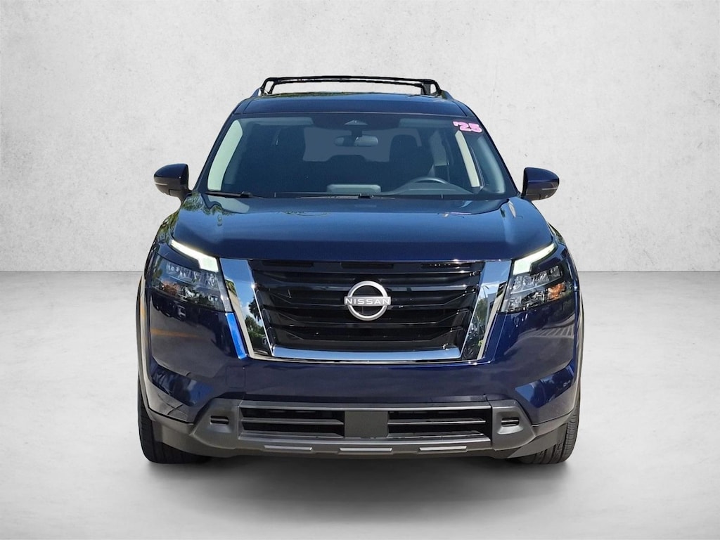 Used 2025 Nissan Pathfinder SV SUV
