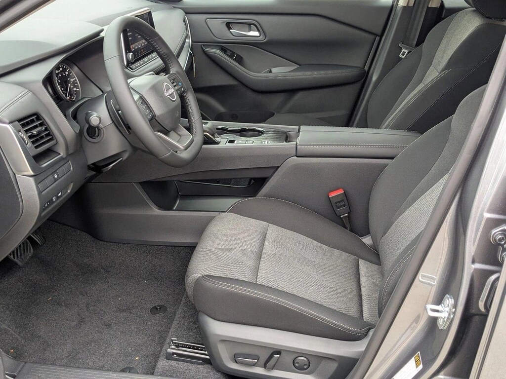 New 2026 Nissan Rogue SV SUV