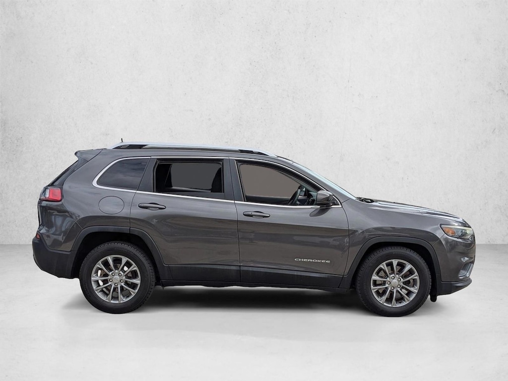 Used 2019 Jeep Cherokee Latitude Plus SUV