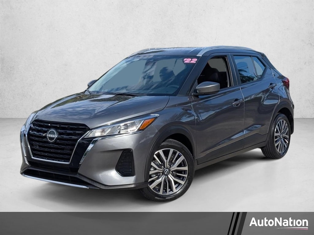 Used 2022 Nissan Kicks SV SUV
