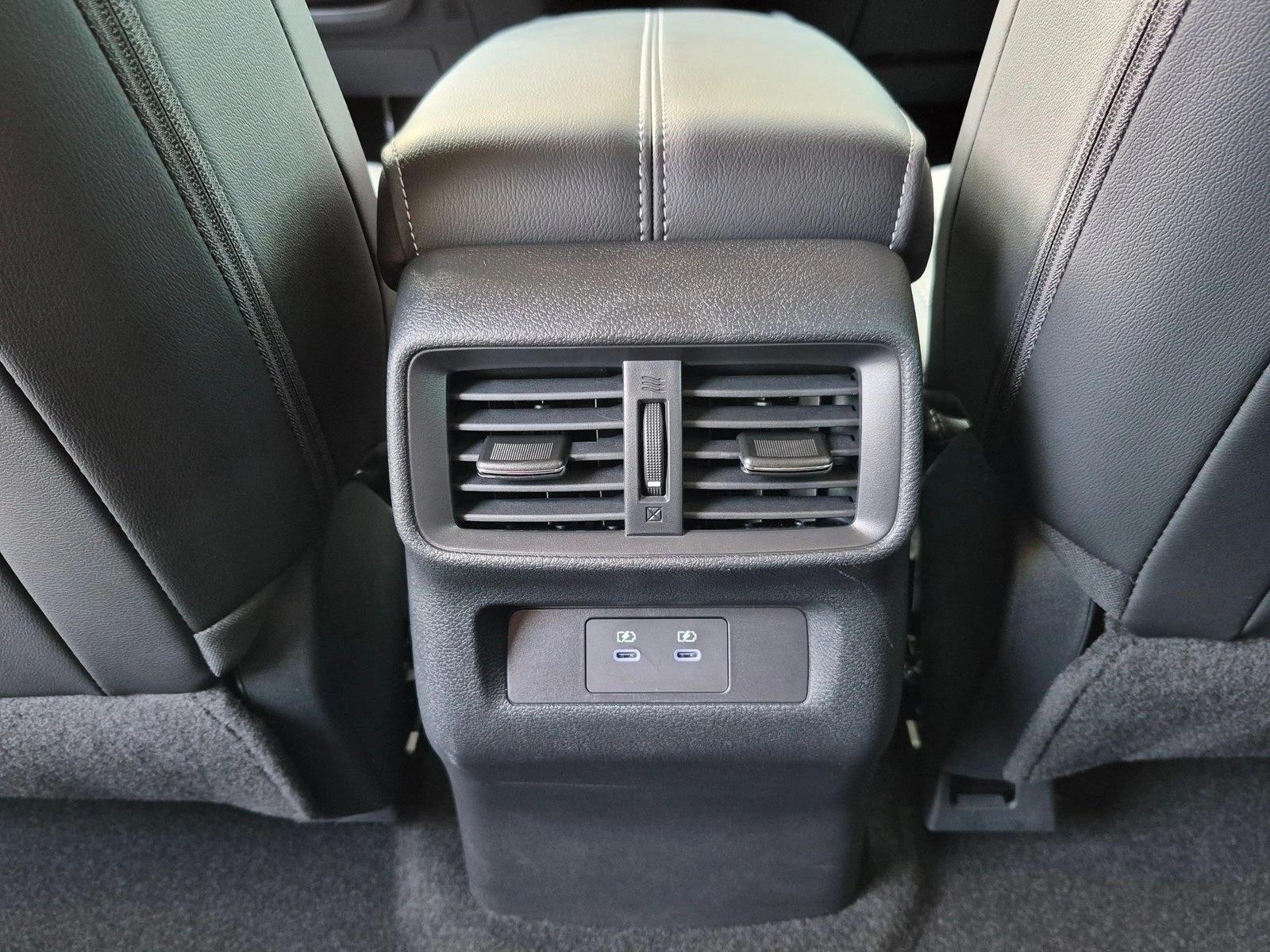 2025 Nissan Murano SL - Photo 19