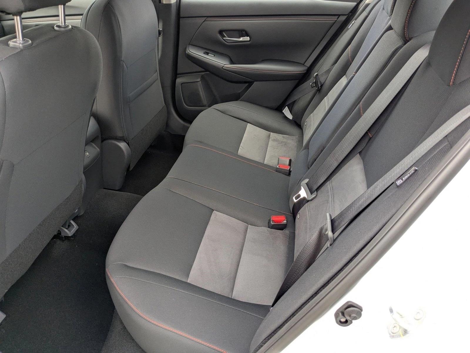 2025 Nissan Sentra SR - Photo 14