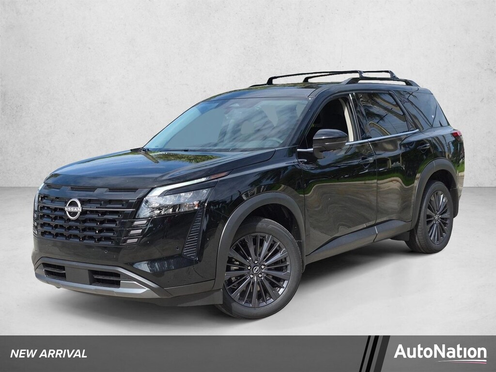 New 2026 Nissan Pathfinder SL SUV