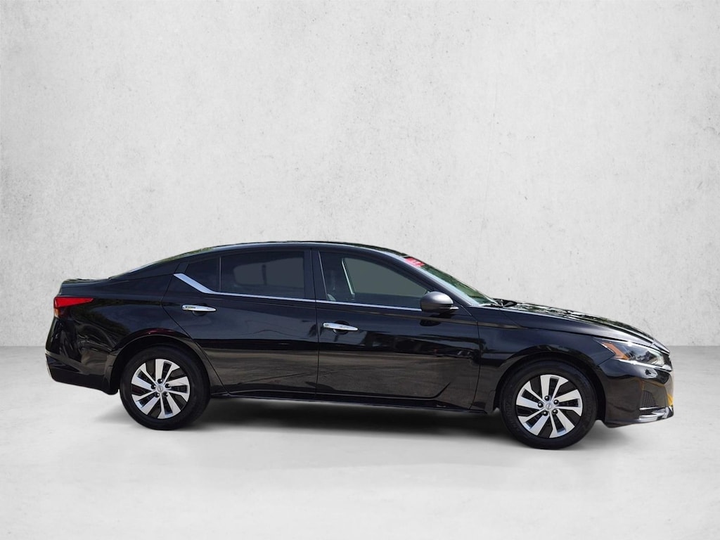 Certified 2025 Nissan Altima S Sedan