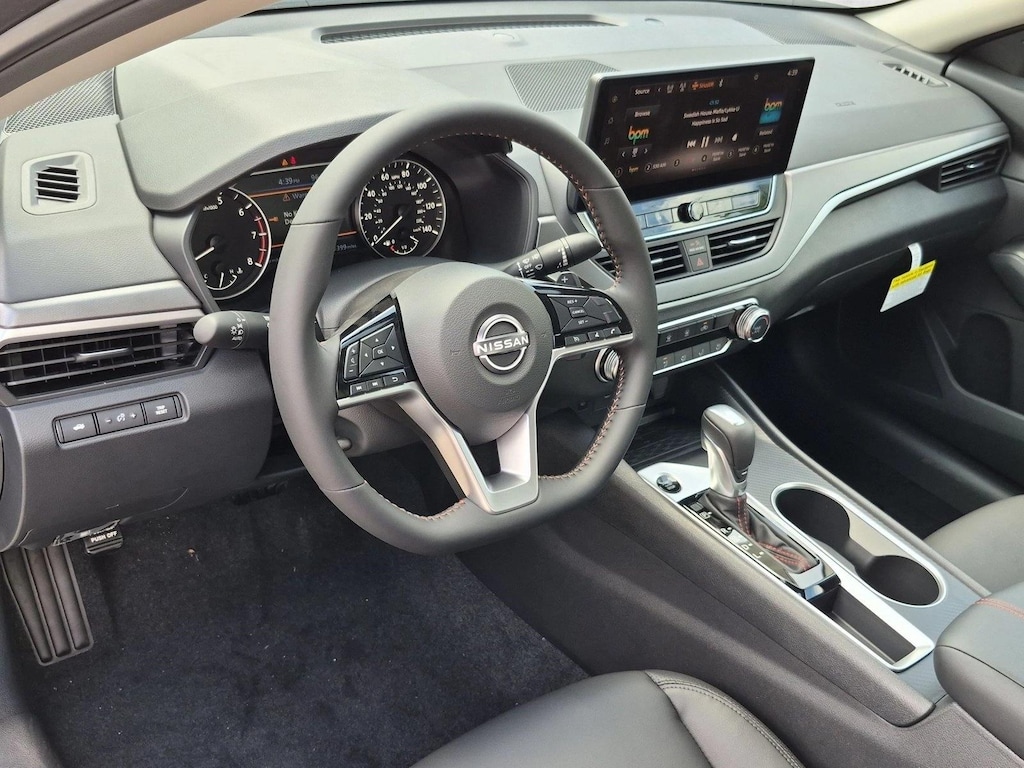 New 2026 Nissan Altima SR Sedan
