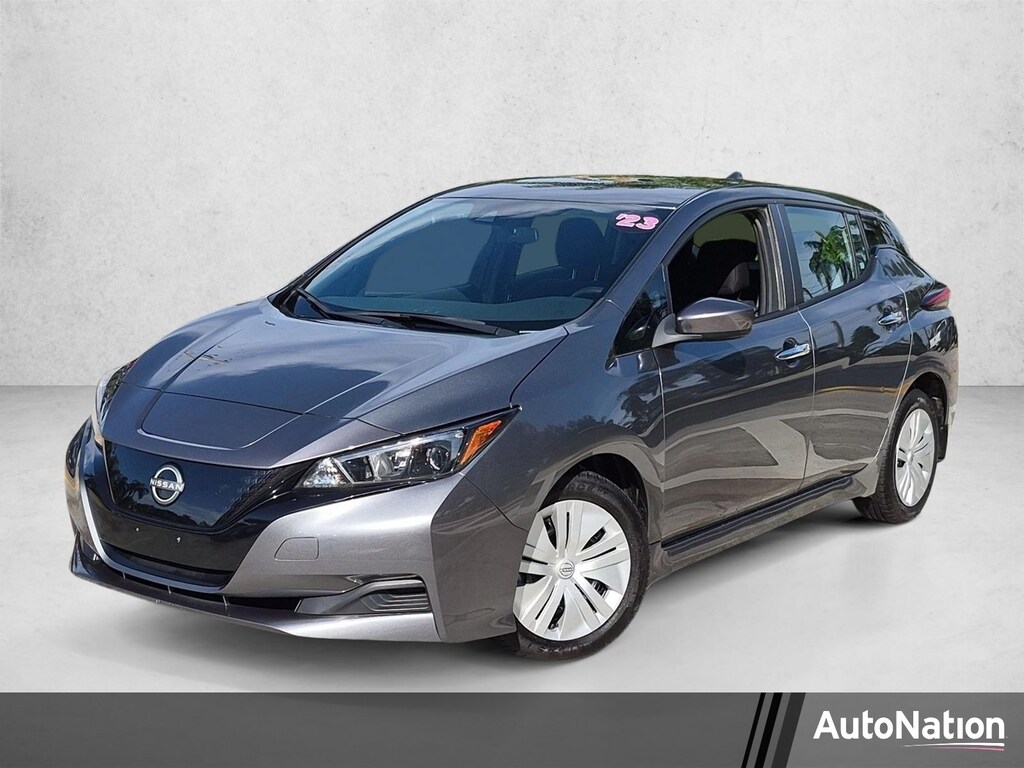 Used 2023 Nissan LEAF S Hatchback