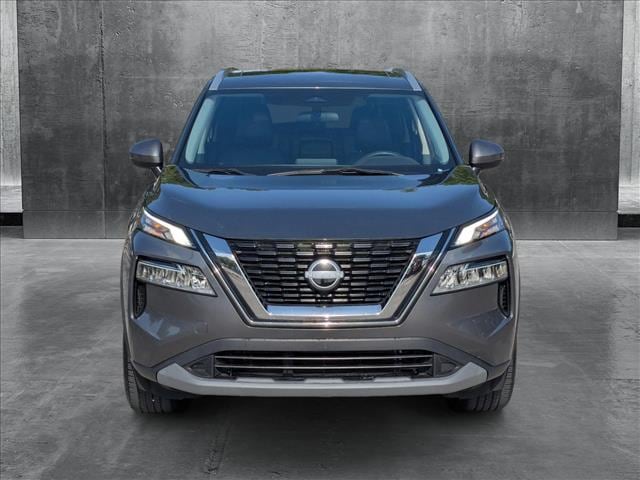 Used 2022 Nissan Rogue SV with VIN 5N1BT3BA3NC701821 for sale in Pembroke Pines, FL