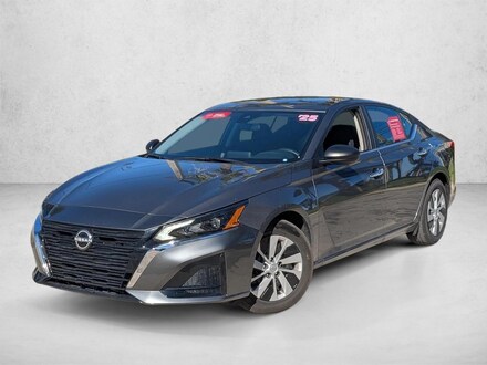 2025 Nissan Altima S Sedan