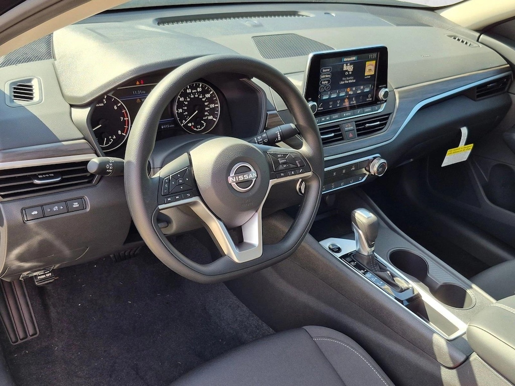New 2026 Nissan Altima SV Sedan