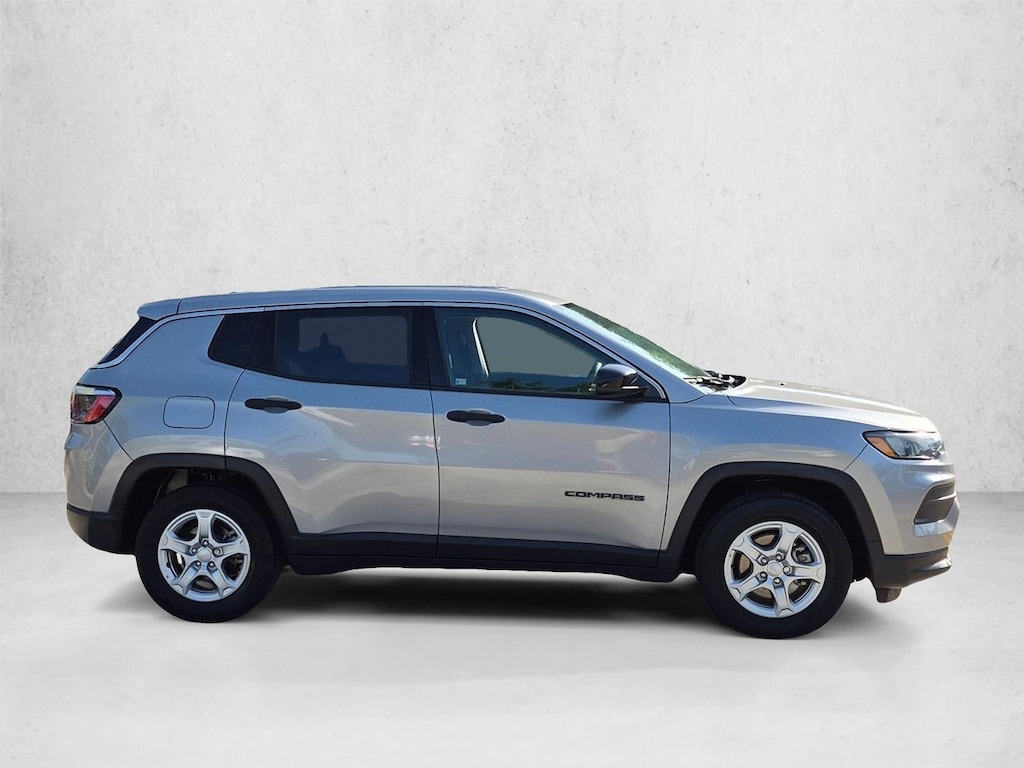 Used 2022 Jeep Compass Sport SUV