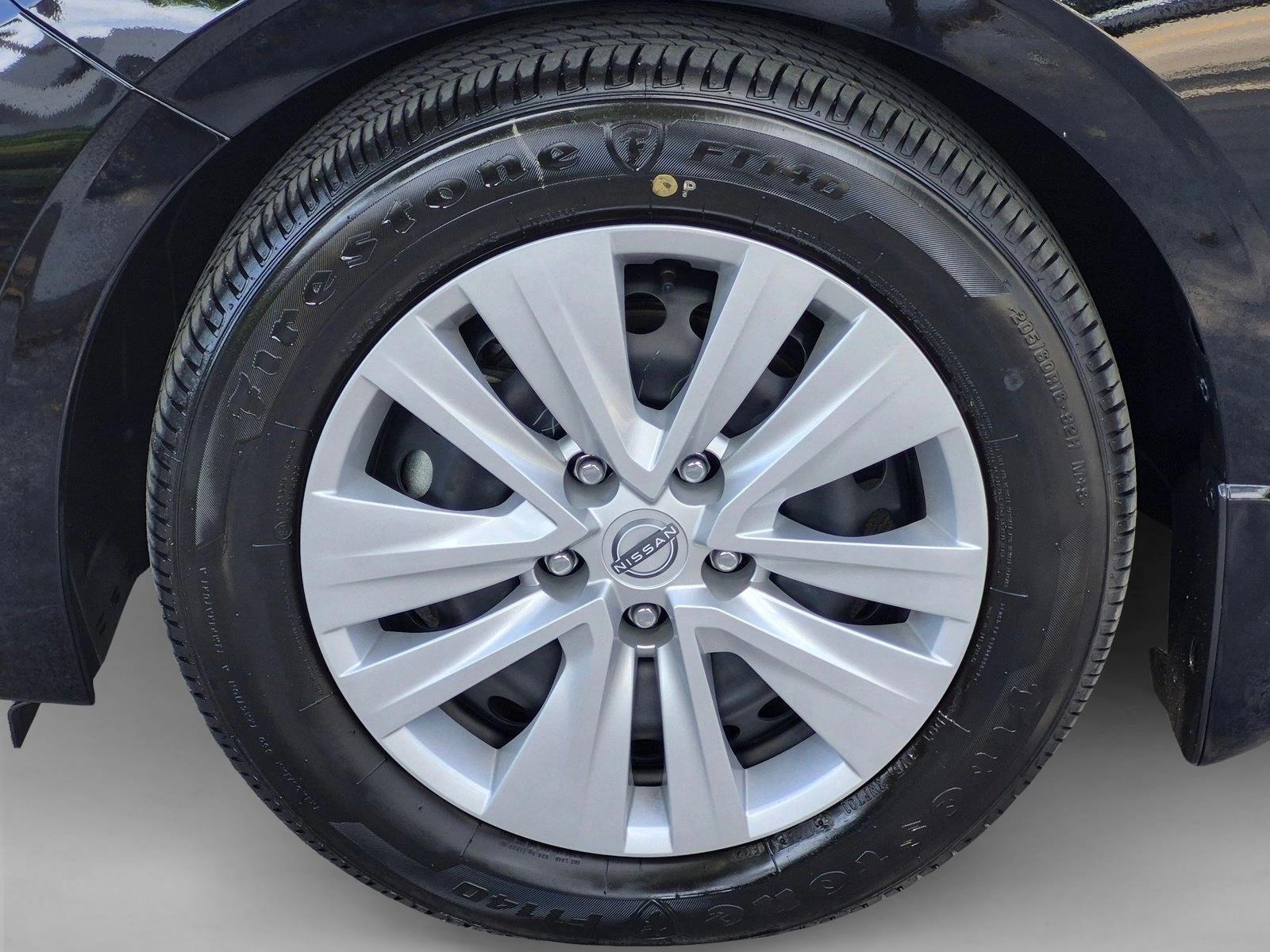 2025 Nissan Sentra S - Photo 22