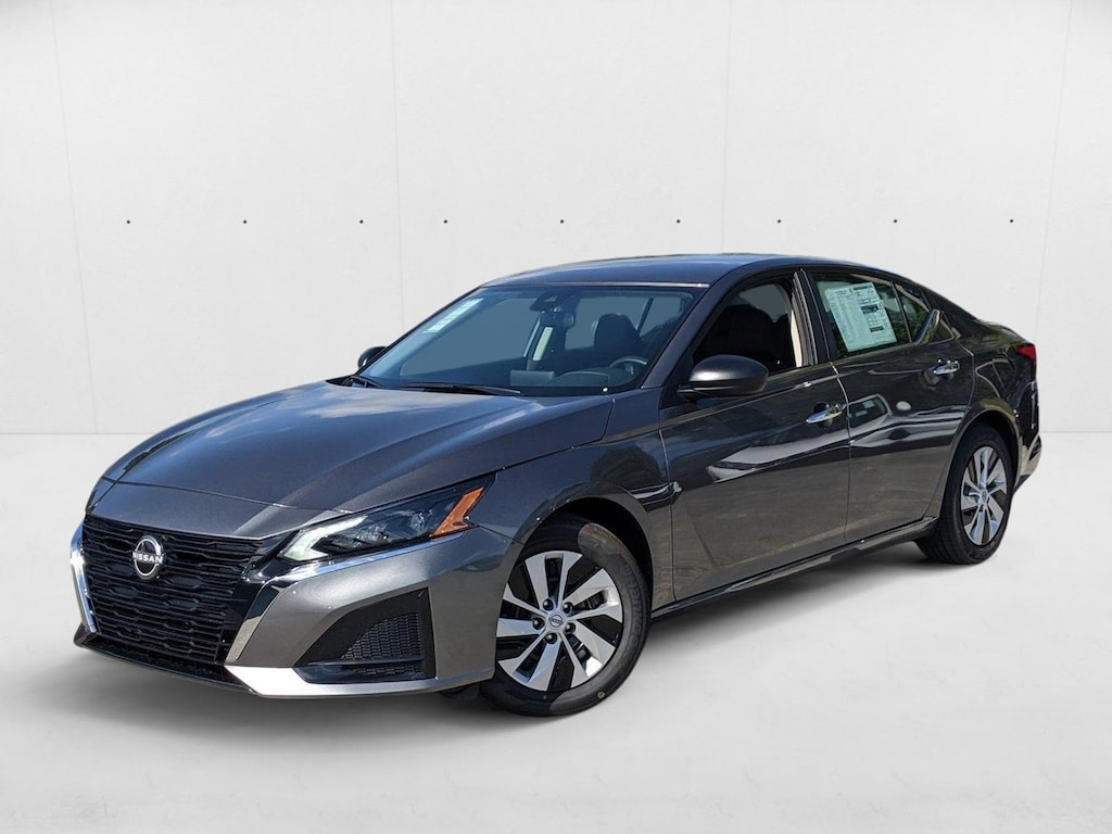New 2025 Nissan Altima S Sedan