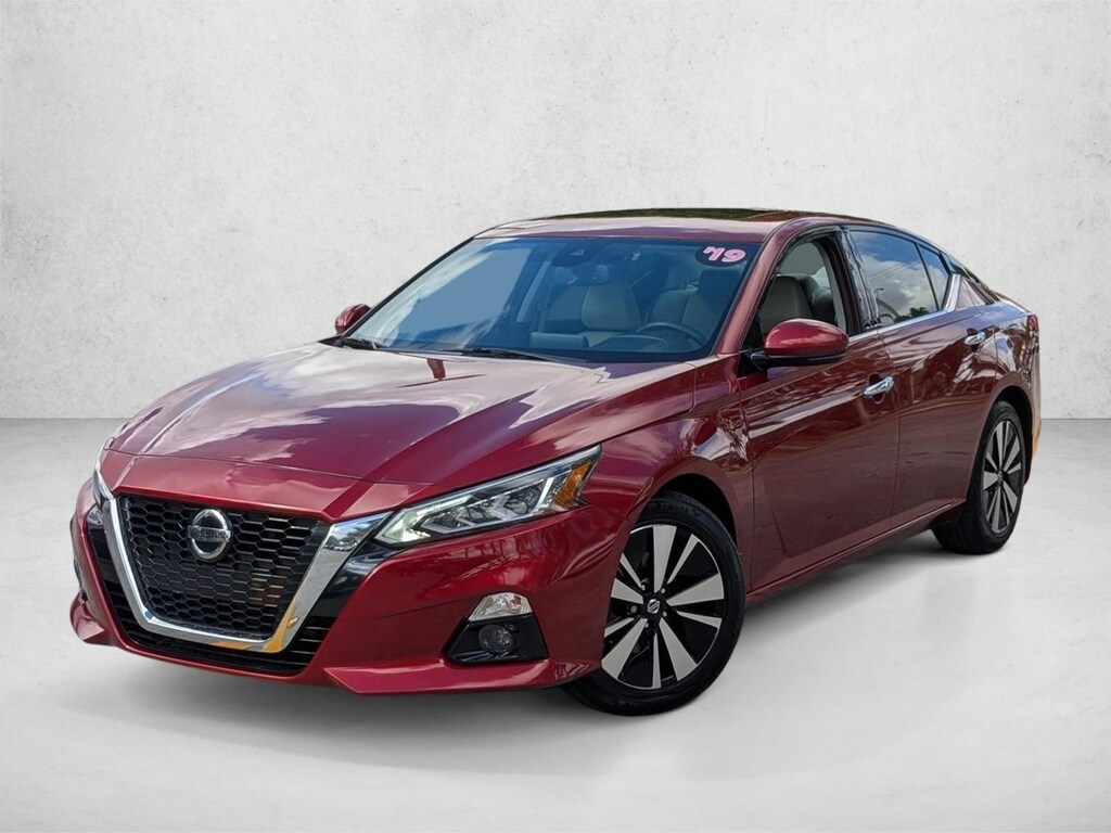 Used 2019 Nissan Altima 2.5 SV Sedan