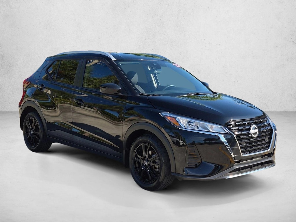 Used 2023 Nissan Kicks SV SUV