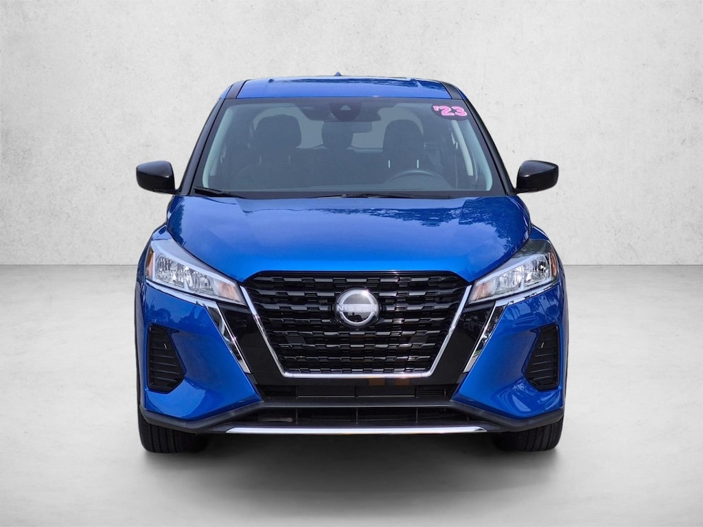 Used 2023 Nissan Kicks S SUV