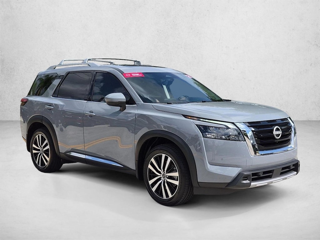 Certified 2025 Nissan Pathfinder Platinum SUV