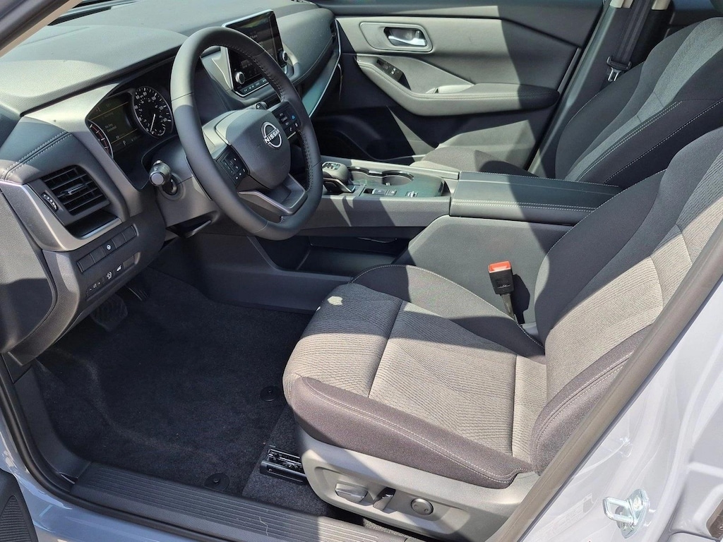 New 2026 Nissan Rogue SV SUV