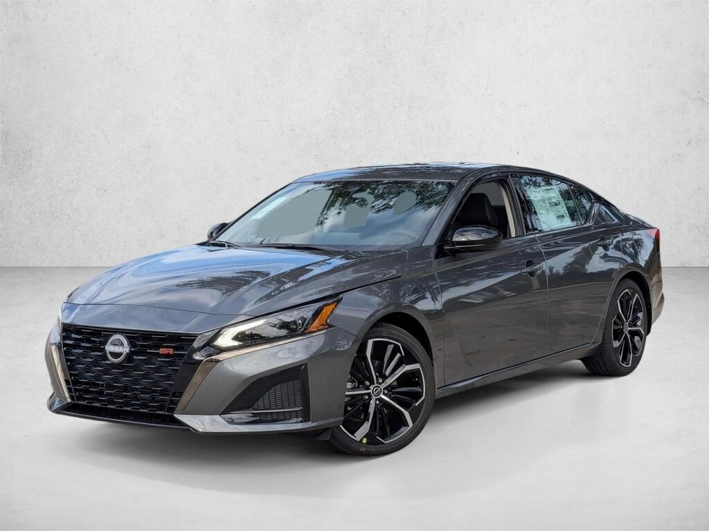 New 2025 Nissan Altima SR Sedan