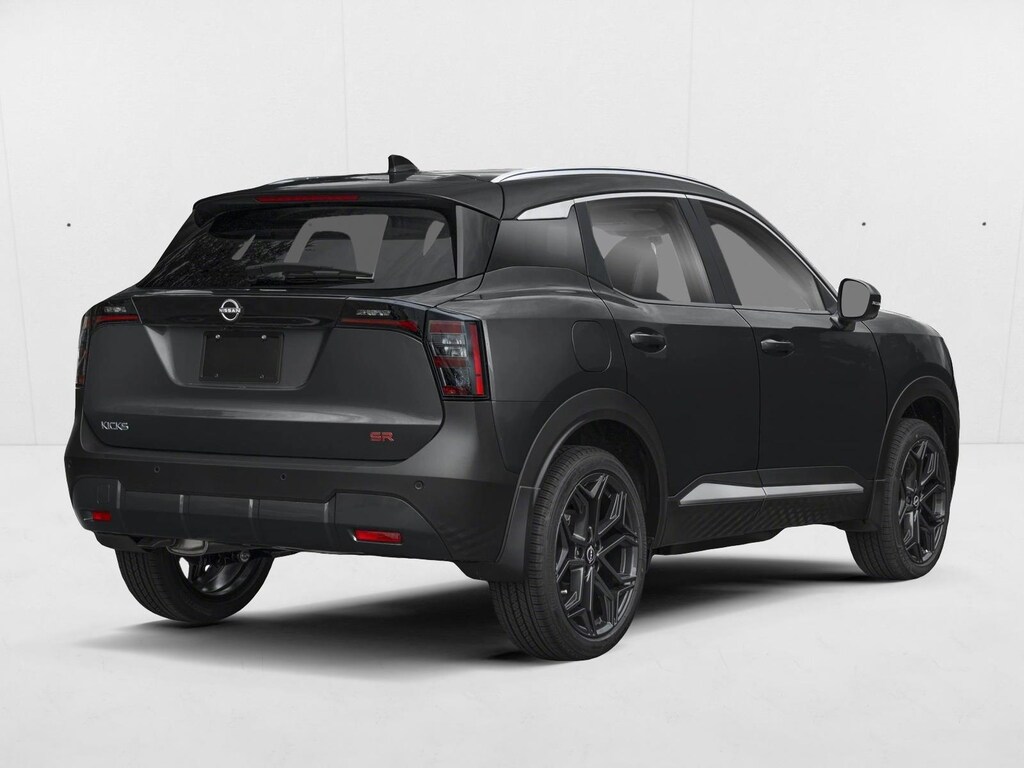 New 2026 Nissan Kicks SR SUV