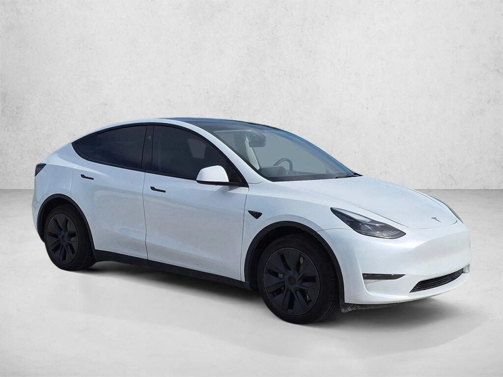 Used 2024 Tesla Model Y Long Range SUV