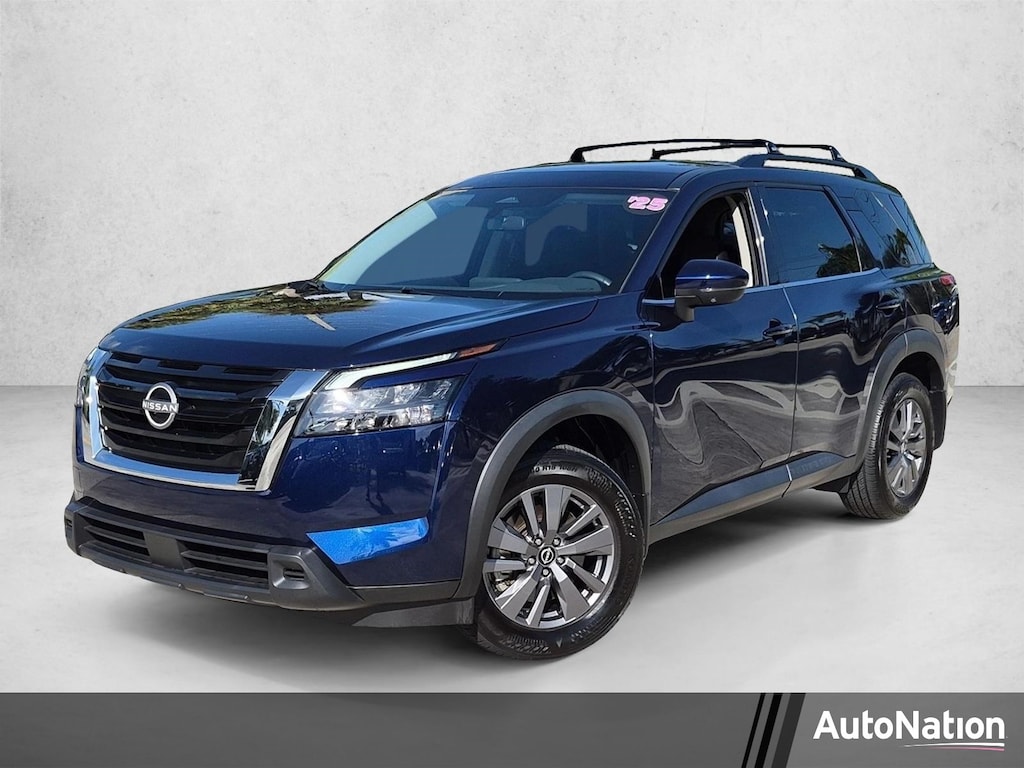 Used 2025 Nissan Pathfinder SV SUV