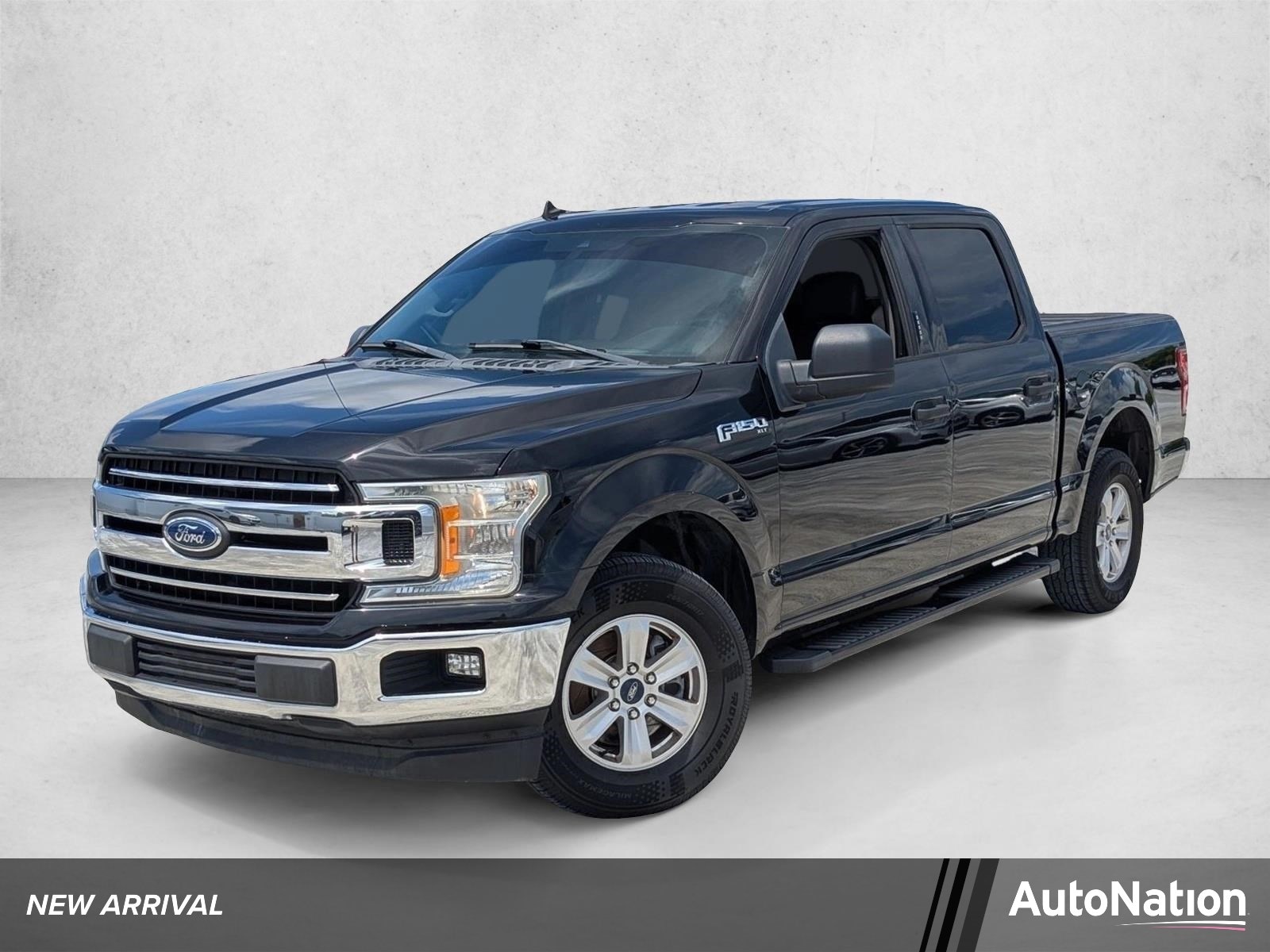 2019 Ford F-150 XL SuperCrew 5-1/2 Box's photo