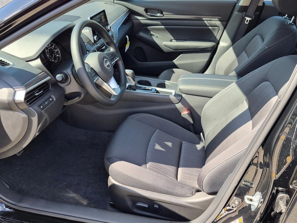 New 2026 Nissan Altima SV Sedan