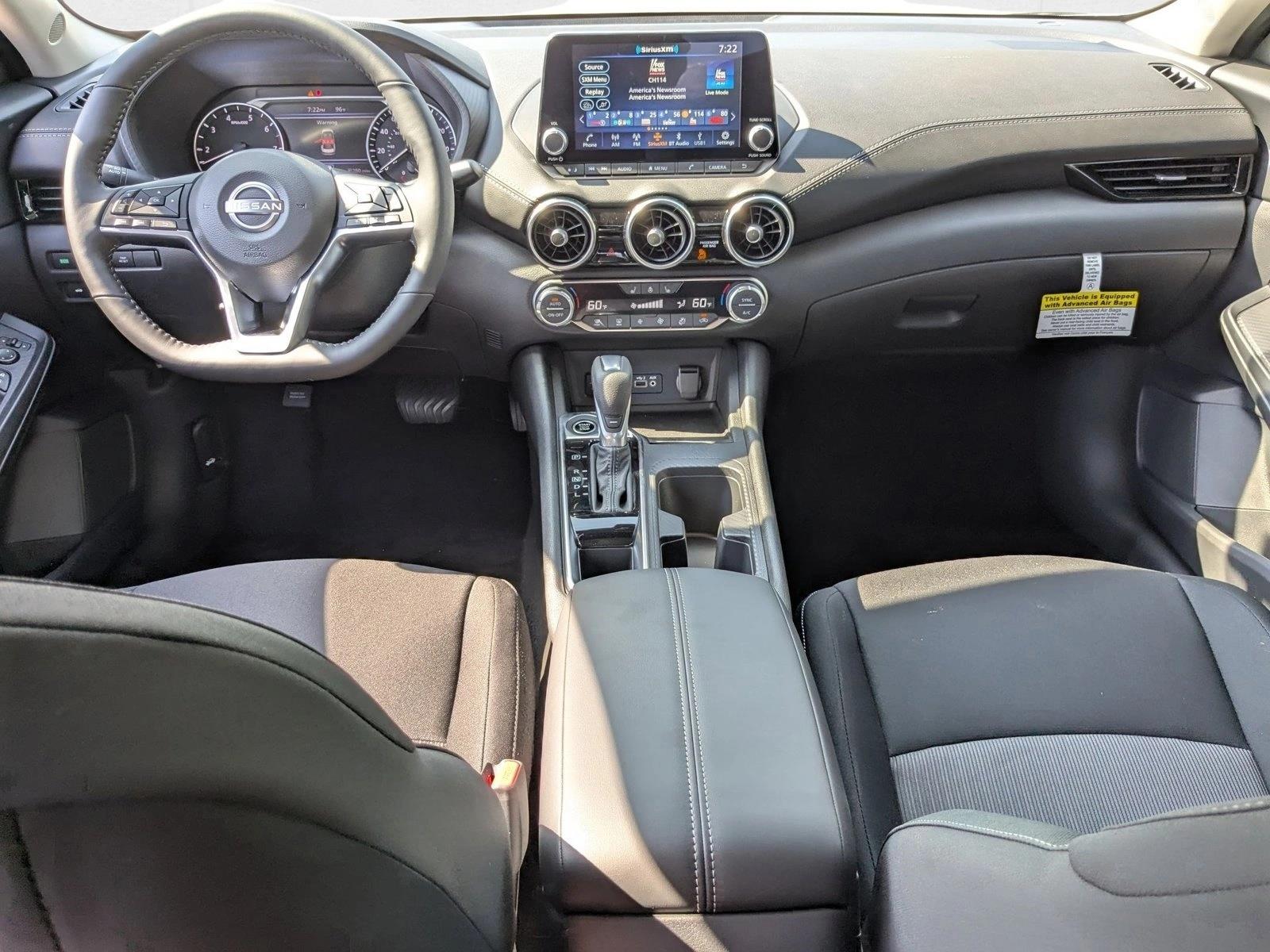 2025 Nissan Sentra SV - Photo 13