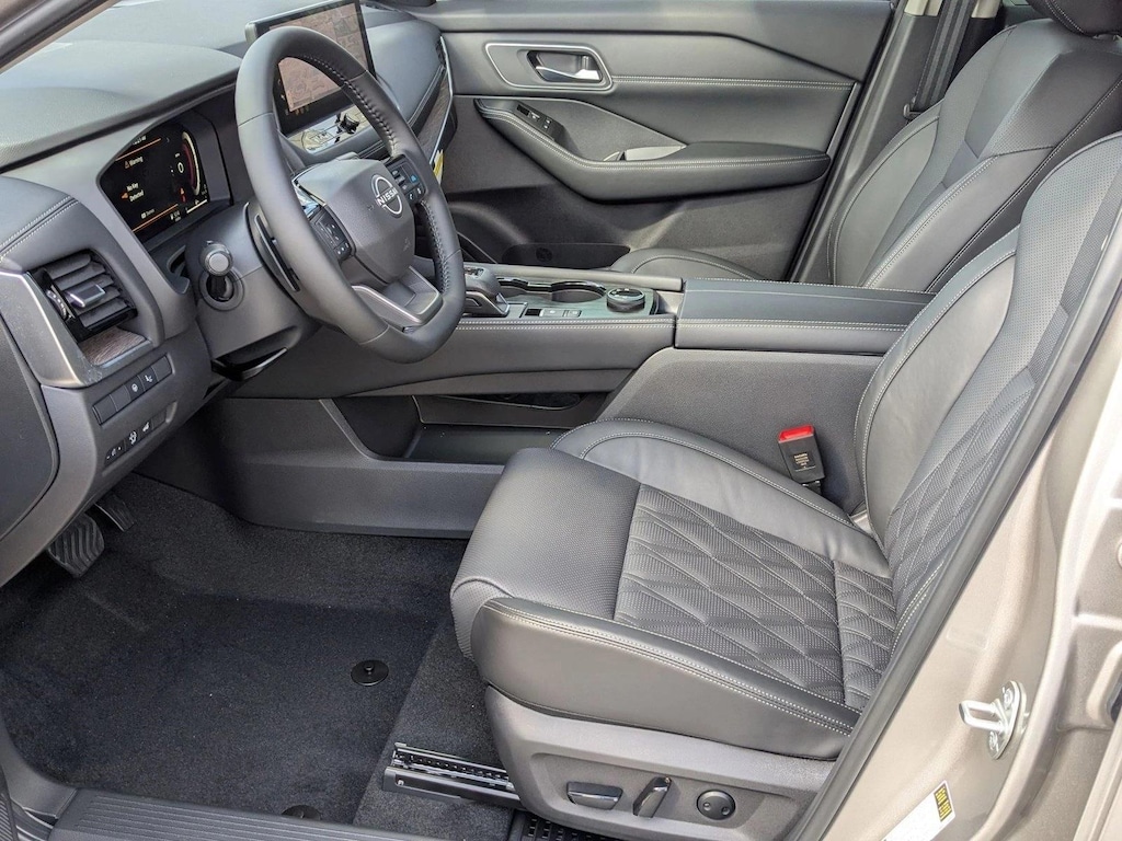 New 2026 Nissan Rogue Platinum SUV