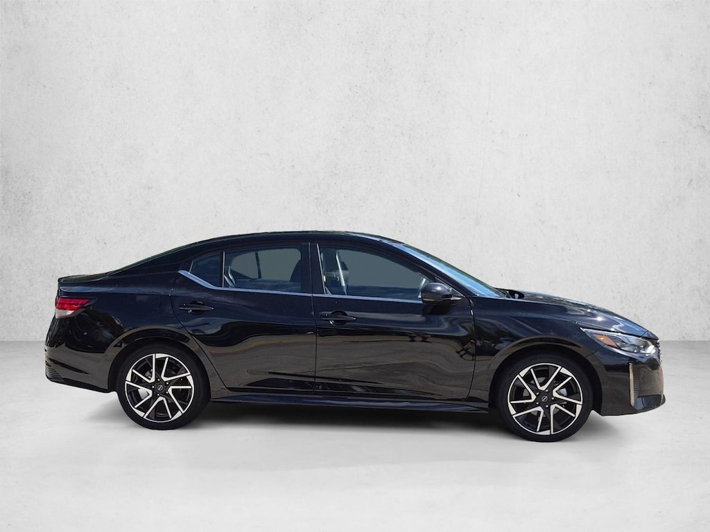Used 2025 Nissan Sentra SR Sedan