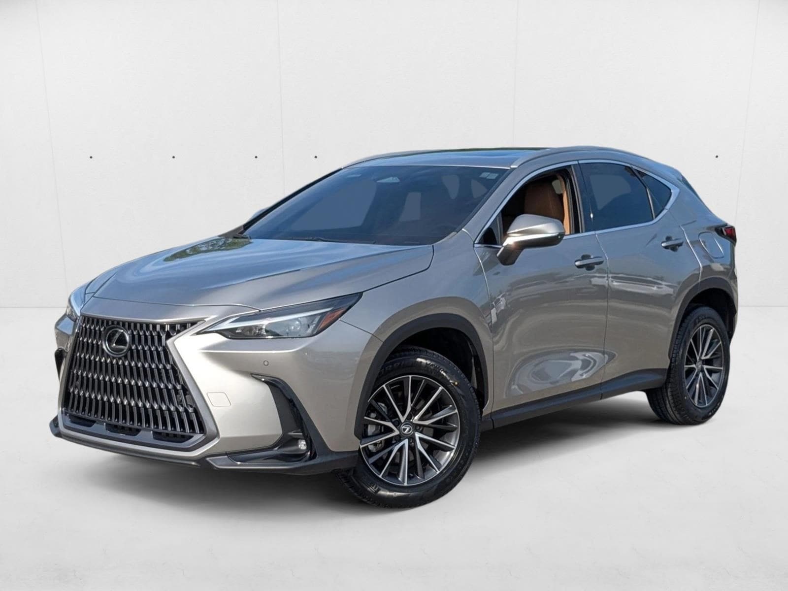 2024 Lexus NX 250's photo