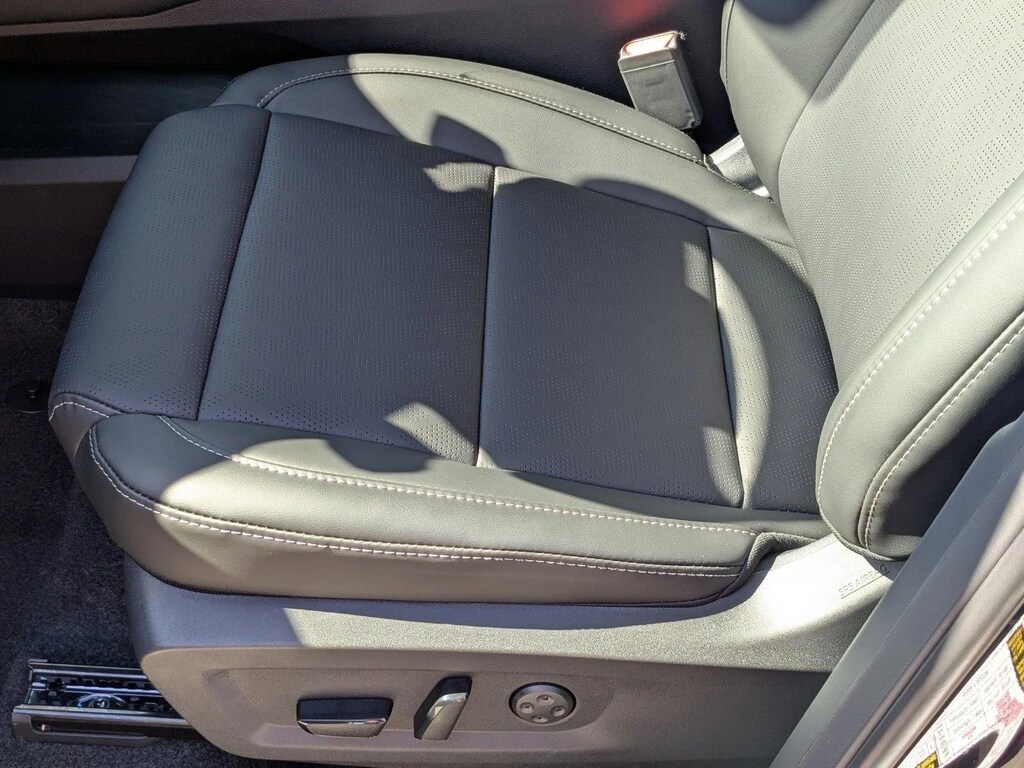 New 2026 Nissan Murano Platinum SUV