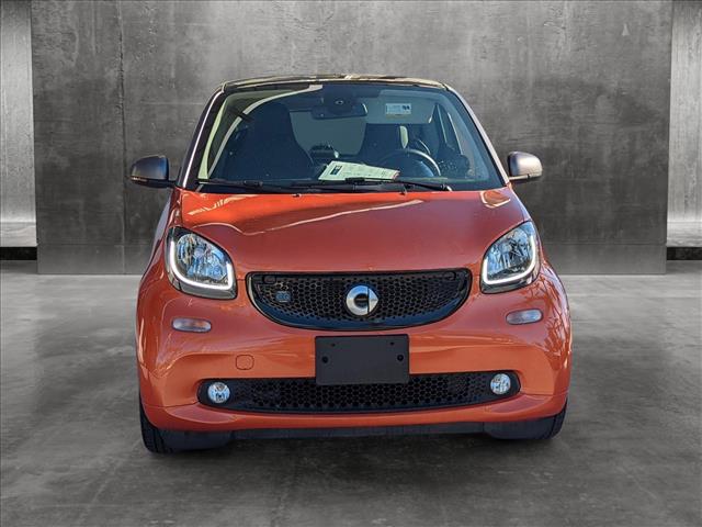 Used 2018 smart fortwo passion with VIN WMEFJ9BA2JK321403 for sale in Pembroke Pines, FL