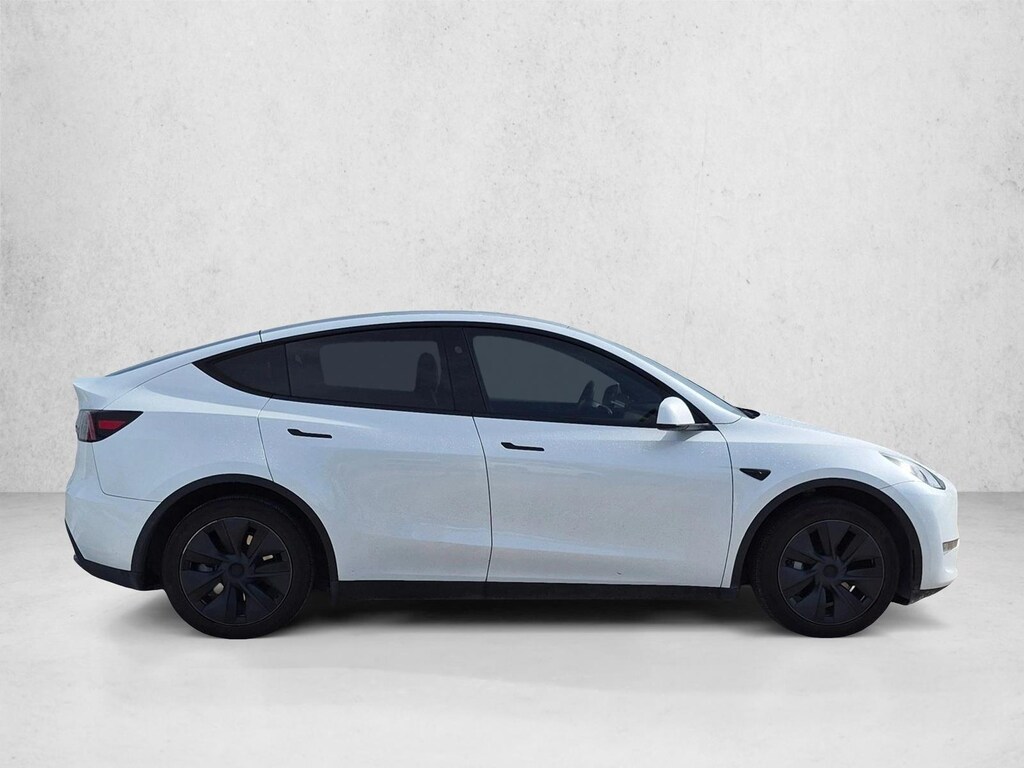 Used 2024 Tesla Model Y Long Range SUV